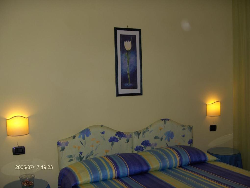 Agriturismo La Rosa Tea Villa Urbania Bilik gambar
